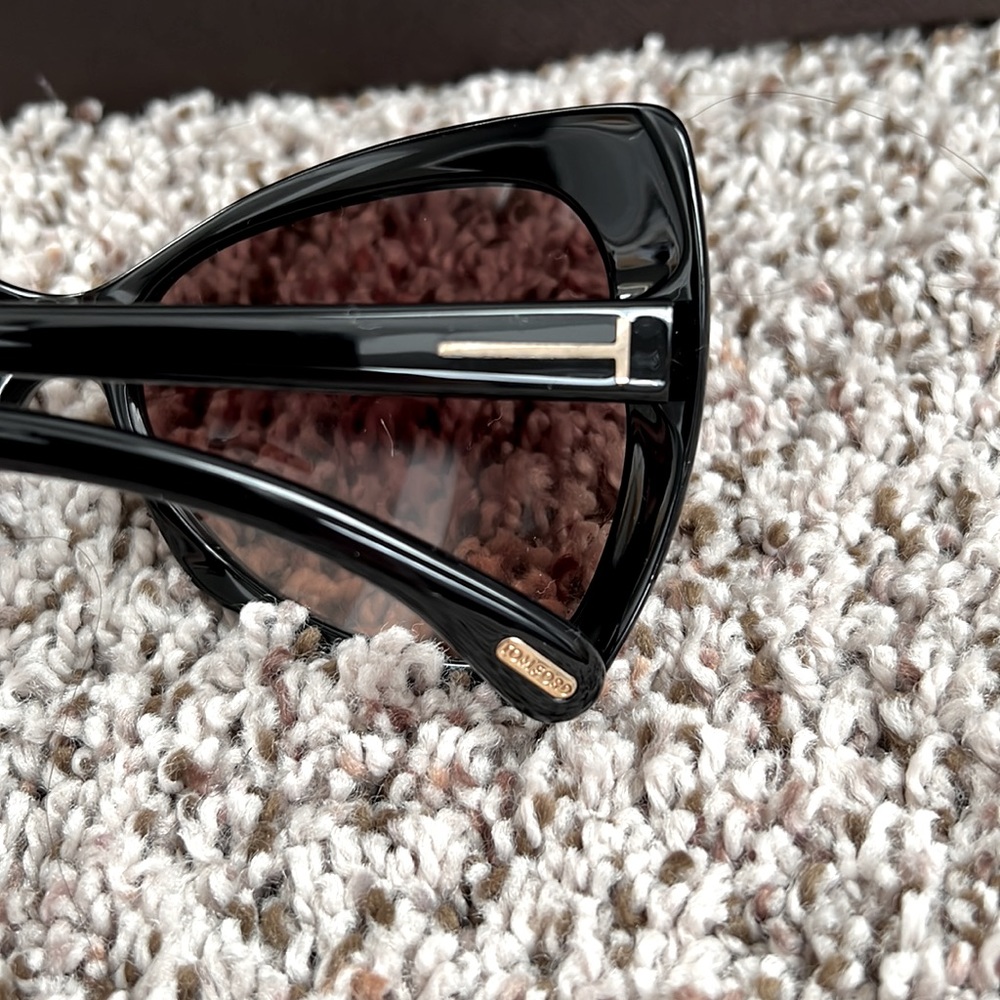 Tom Ford sunglasses - Picture 7 of 8